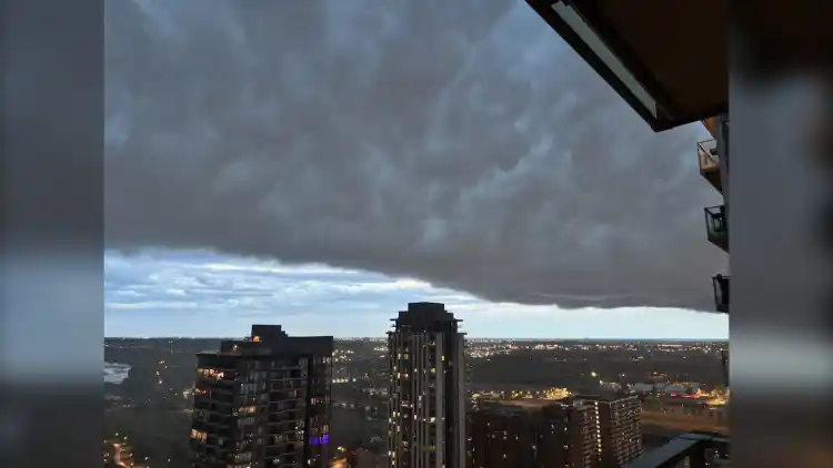 thunderstorm hit the Calgary area